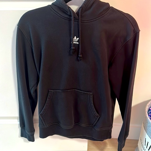 Black Adidas Sweater Size 6 “XS” - Picture 1 of 3